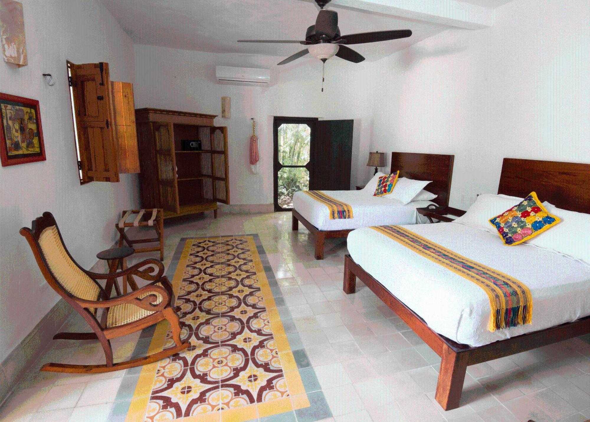 Hotel Posada San Juan Valladolid  Ngoại thất bức ảnh
